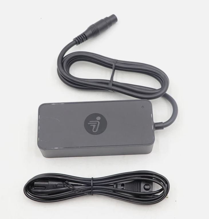 Ninebot schnell Ladegerät 53.6V 3.9A für ZT3 Pro/GT3/F3/F3 Pro/G3 Ninebot schnell Ladegerät 53.6V 3.9A für ZT3 Pro/GT3/F3/F3 Pro/G3 – Bild 4