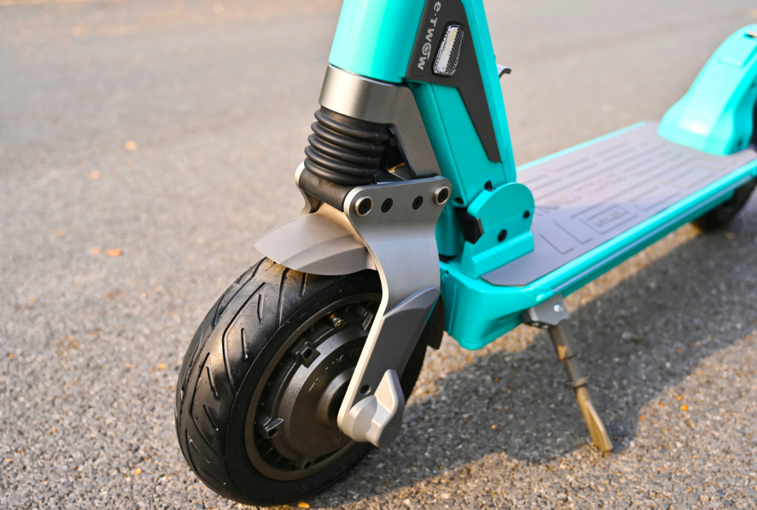 E-TWOW TK-3 Elektroroller – Reichweite 50 km, Wasserdichtigkeit nach IPX5- BLAU E-TWOW TK-3 Elektroroller – Reichweite 50 km, Wasserdichtigkeit nach IPX5- BLAU – Bild 5